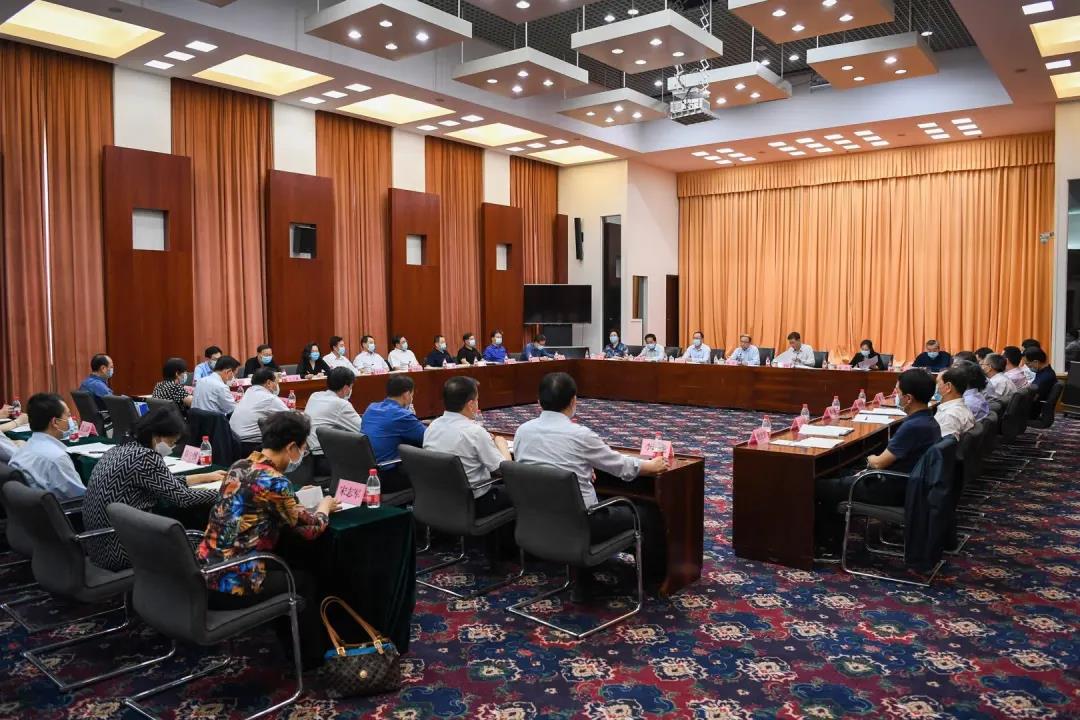 住房和城鄉(xiāng)建設部召開直屬機關黨建工作座談會